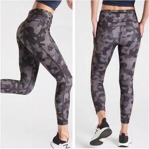 Athleta Women Pants, Lightning Camo 7/8 Tight Legging Gray Workout Gym, Size S
